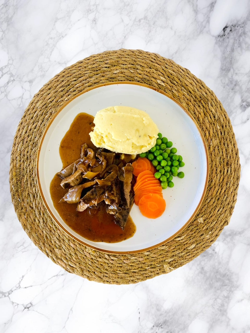 Classic Liver & Onions with Creamy Mash