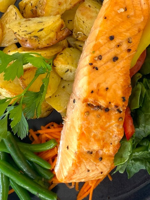 Salmon with Crispy Baby Potatoes & Mixed Veggies