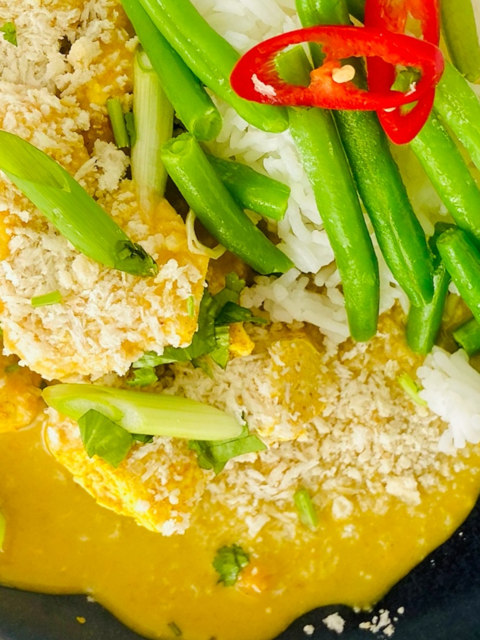 Pollo al curry rojo tailandés
