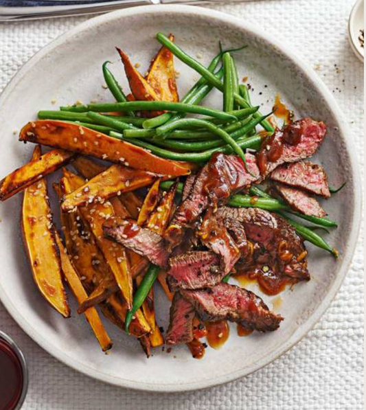 Bistec, batata y verduras