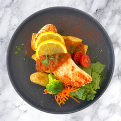 Heekfilet in Spaanse Tomatensaus met Aardappelpuree en Groenten