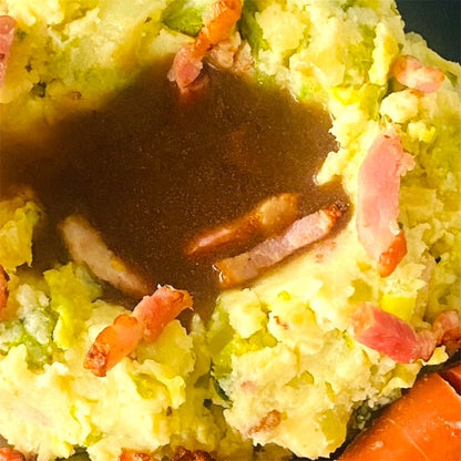 Hollandse Stamppot Boerenkool met Spekjes, Rookworst en Jus