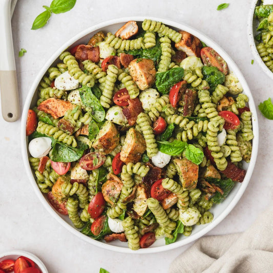 Pesto Chicken Pasta with Rocket Leaf & Tomato